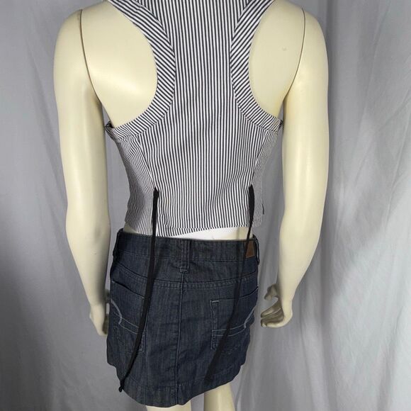Vintage Y2K Black & White Striped Button-Down Vest – Tailored Fitted Waistcoat - Picture 4 of 12